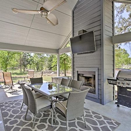 Modern Retreat With Gas Grill - Walk To Lake Texoma! Kingston Luaran gambar